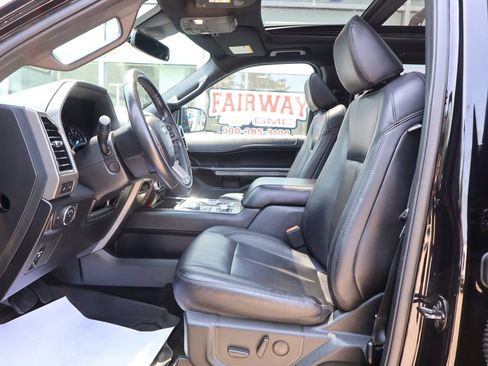 Used 2021 Ford Expedition XLT AWD/4WD image 12