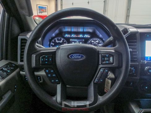 Used 2020 Ford F250 XLT w/ XLT Premium Package AWD/4WD image 24