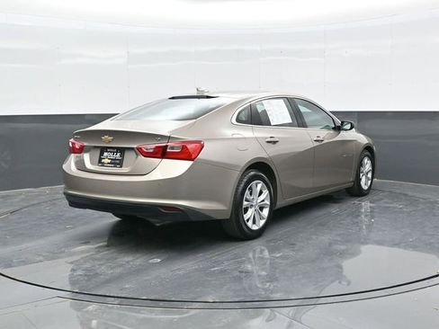 Used 2025 Chevrolet Malibu LT FWD image 6