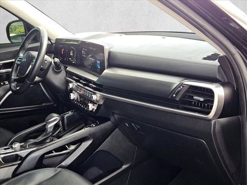 Used 2024 Kia Telluride S w/ S Sunroof Package FWD image 21