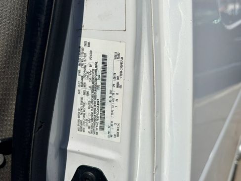 Used 2013 Ford E-150 and Econoline 150 image 28