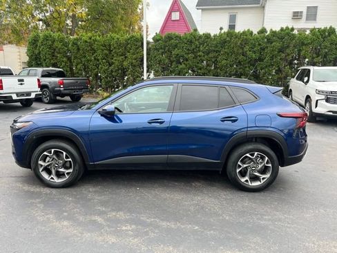 Used 2024 Chevrolet Trax LT w/ Driver Confidence Package image 6