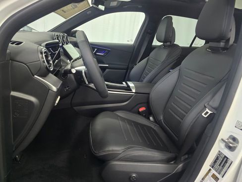 New 2026 Mercedes-Benz GLC 300 GLC 300 image 13