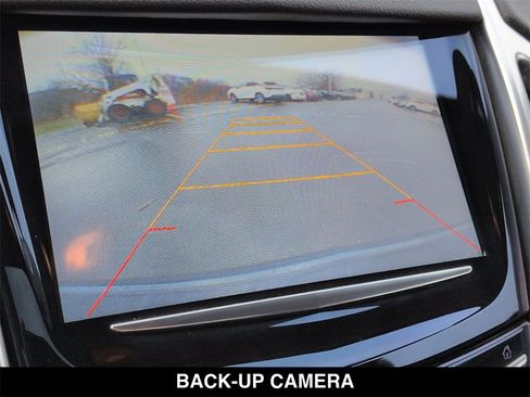 Used 2015 Cadillac SRX Luxury image 22