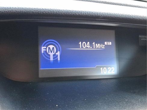 Used 2015 Honda CR-V LX image 16