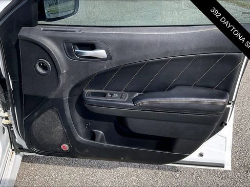 Used 2017 Dodge Charger R/T RWD image 22