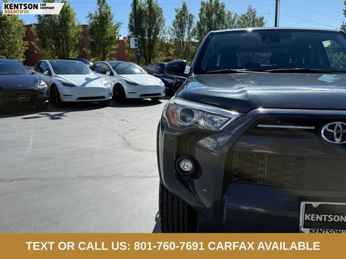 Used 2024 Toyota 4Runner SR5 AWD/4WD image 13