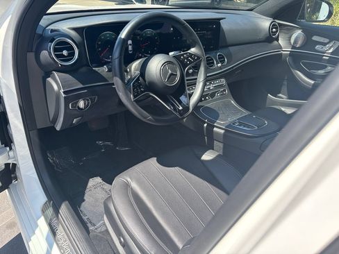 Certified 2022 Mercedes-Benz E 350 Sedan image 7