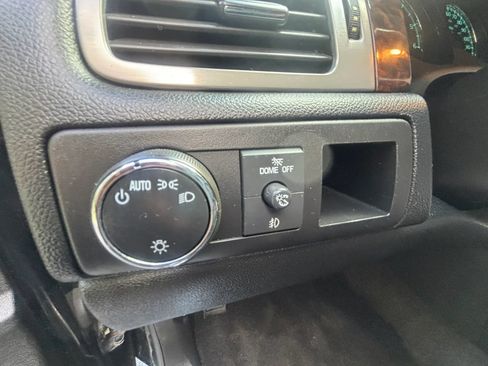 Used 2014 GMC Yukon Denali AWD/4WD image 31