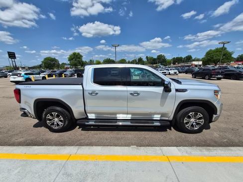 Used 2021 GMC Sierra 1500 SLT w/ SLT Convenience Package AWD/4WD image 5