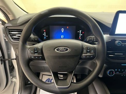 Certified 2025 Ford Escape Active FWD image 10
