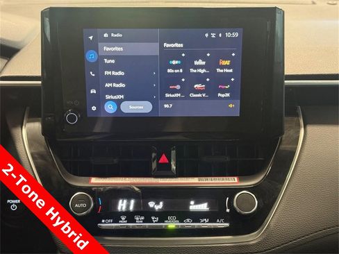 Used 2024 Toyota Corolla Cross AWD Hybrid image 16