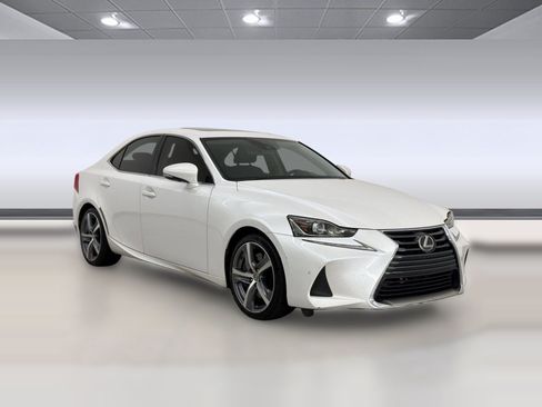 Used 2017 Lexus IS 200t w/ Navigation System Package RWD image 7