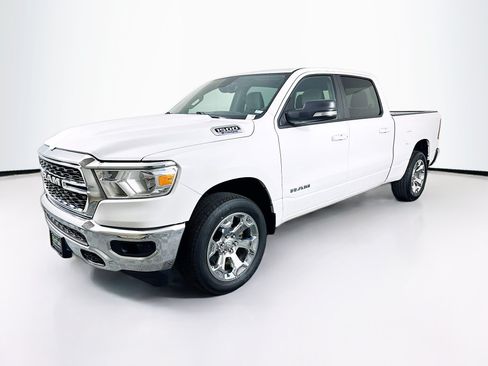 Used 2022 RAM 1500 Big Horn AWD/4WD image 3