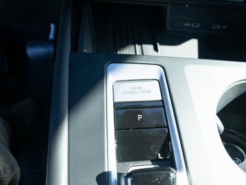 New 2026 Volkswagen Atlas Cross Sport SE image 15