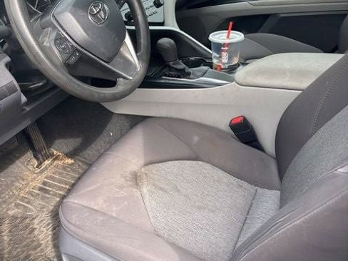 Used 2019 Toyota Camry LE image 29