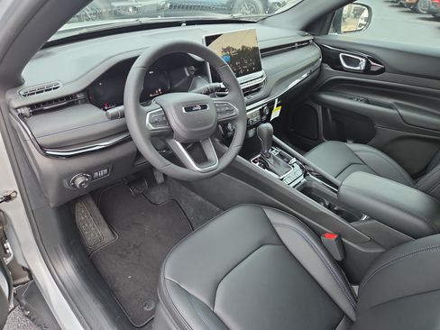 New 2026 Jeep Compass Limited AWD/4WD image 9