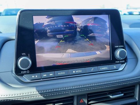 New 2026 Nissan Rogue SV image 4