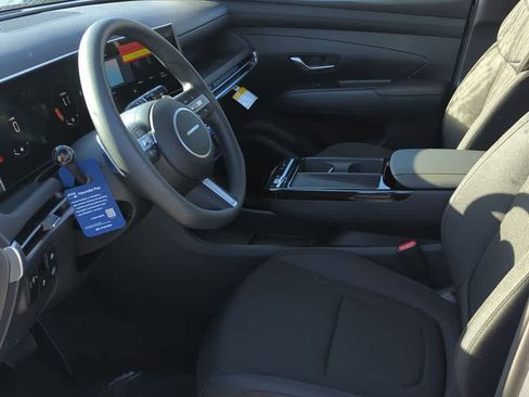 New 2026 Hyundai Tucson Blue SE AWD/4WD image 16