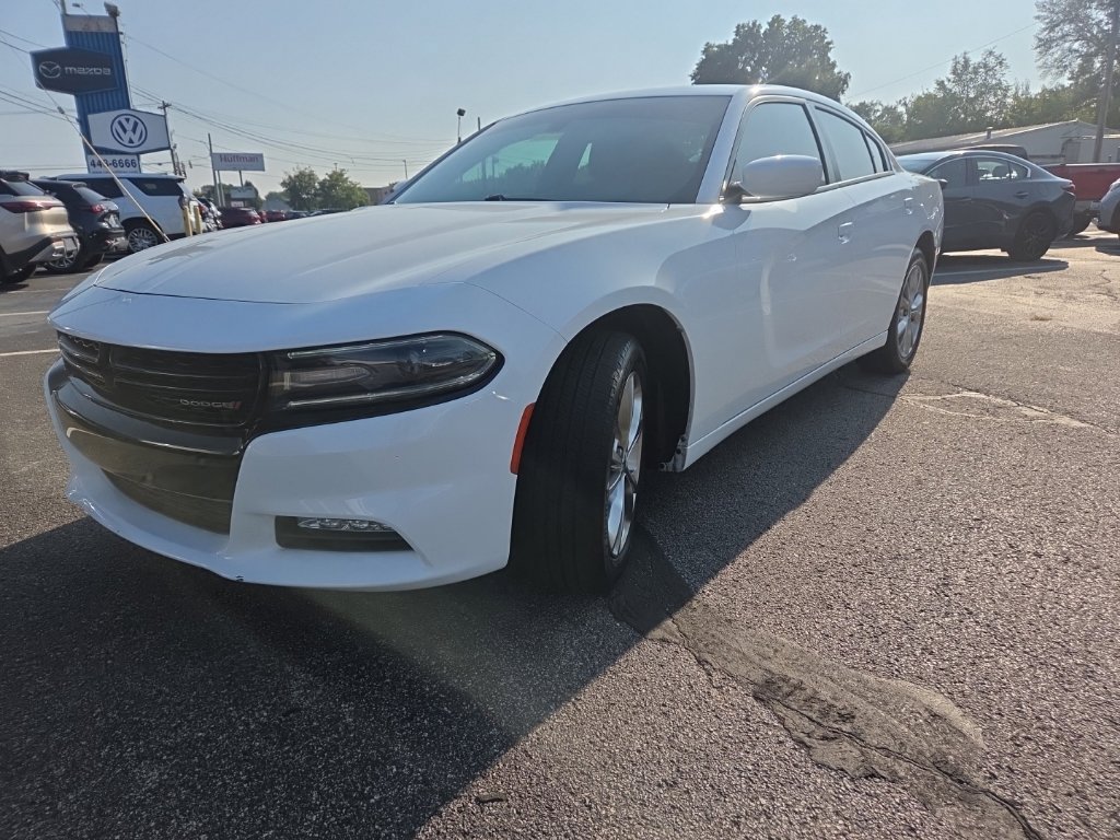 Used 2021 Dodge Charger SXT w/ Driver Convenience Group AWD/4WD image 3