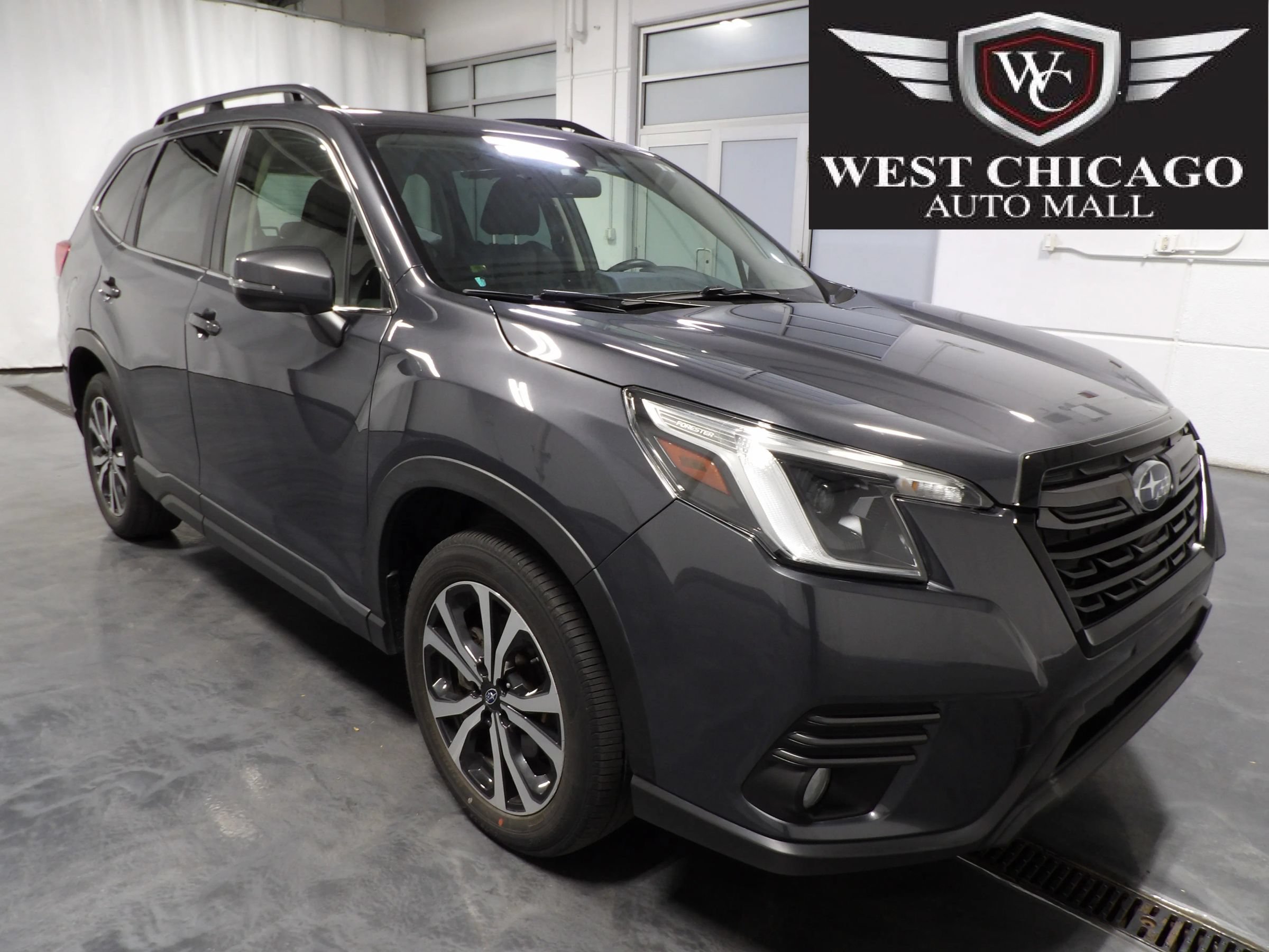 Used 2023 Subaru Forester Limited AWD/4WD image 1