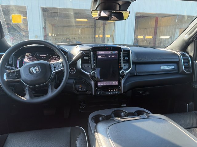 Used 2026 RAM 2500 Laramie AWD/4WD image 12