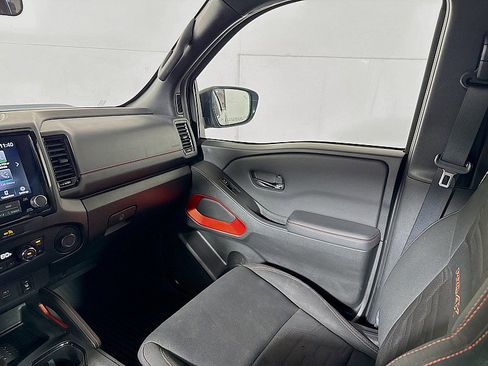 Certified 2023 Nissan Frontier PRO-4X w/ Pro Convenience Package image 24