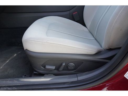 Used 2025 Hyundai Sonata SEL FWD image 22