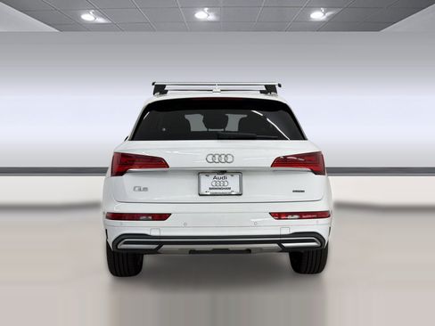 Used 2023 Audi Q5 2.0T Premium w/ Convenience Package AWD/4WD image 10