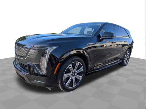 Certified 2025 Cadillac Escalade IQ Luxury 1 AWD/4WD image 8