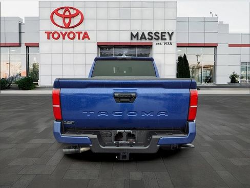 Used 2024 Toyota Tacoma TRD Sport image 26