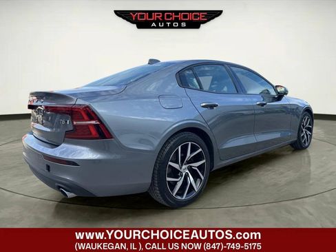 Used 2019 Volvo S60 T6 Momentum w/ Multimedia Package AWD/4WD image 5