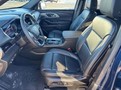 Certified 2023 Chevrolet Traverse LT w/ LPO, Floor Liner Package image 5