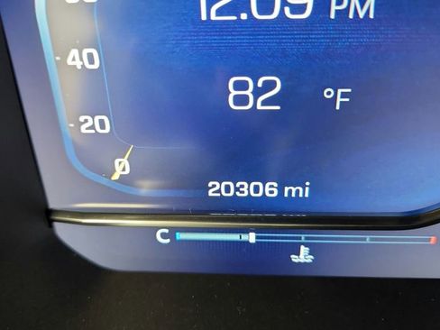 Used 2024 Chevrolet Silverado 2500 LT w/ Texas Edition AWD/4WD image 42