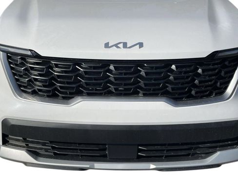 New 2026 Kia Sorento LX FWD image 25