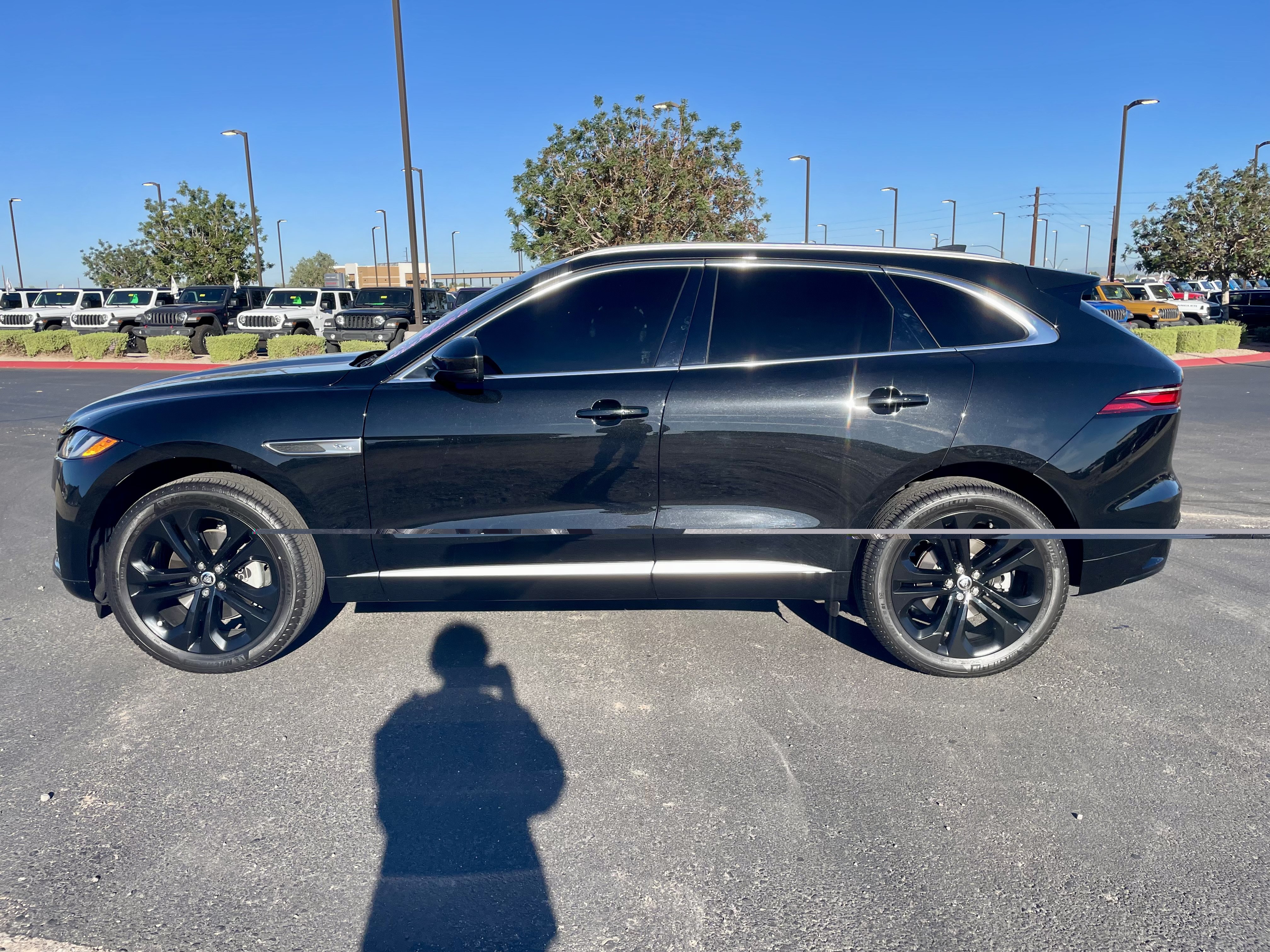 Used 2024 Jaguar F-PACE R-Dynamic S AWD/4WD image 2