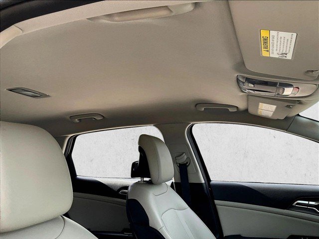 Used 2023 Kia Sportage EX FWD image 16