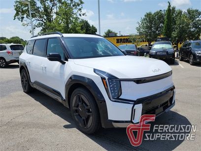 New 2026 Kia EV9 GT-Line