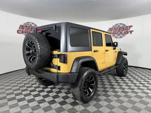 Used 2014 Jeep Wrangler Unlimited Sport w/ Quick Order Package 24S AWD/4WD image 7