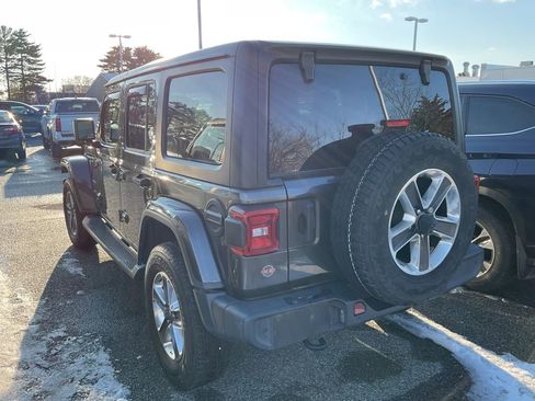 Used 2023 Jeep Wrangler Unlimited Sahara image 7