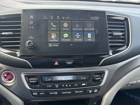 Used 2020 Honda Pilot EX-L image 16