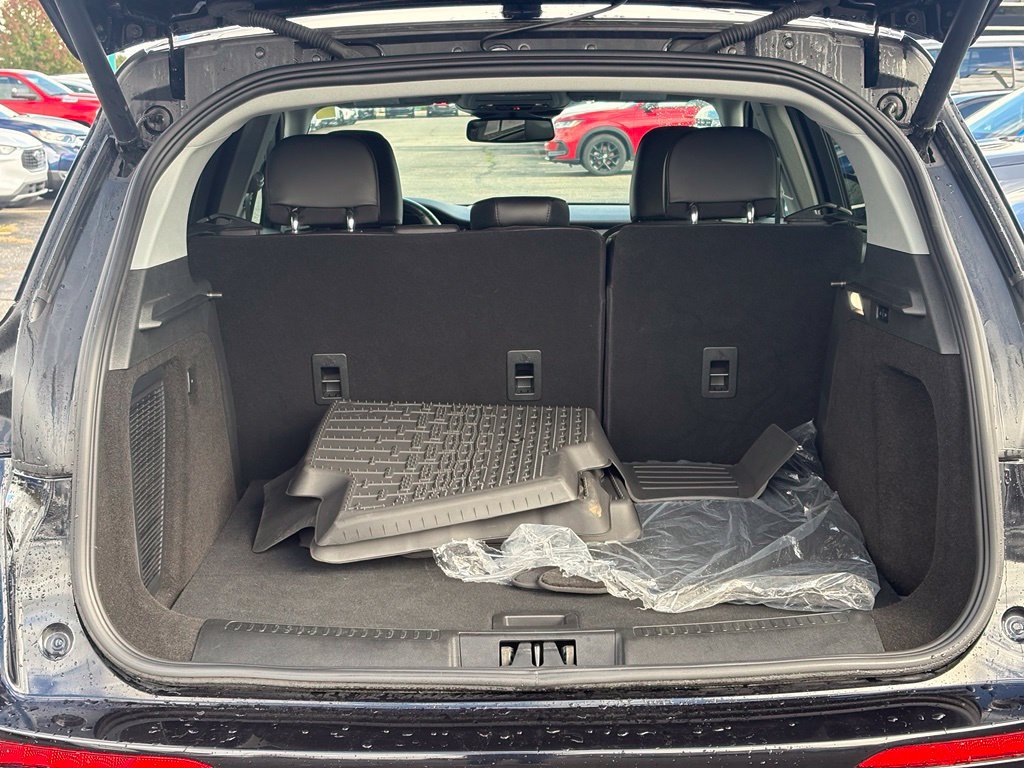 Certified 2022 Lincoln Corsair AWD w/ Premium Package image 6