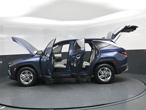New 2026 Hyundai Tucson SE image 33