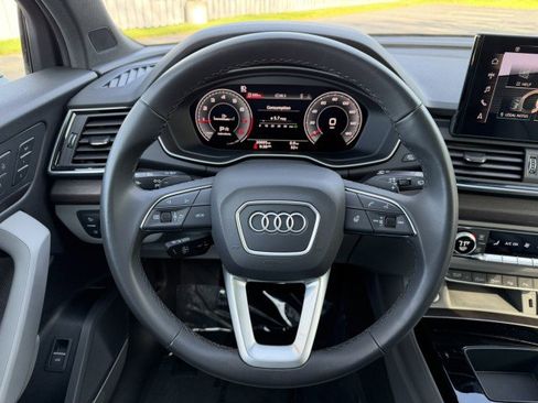 Certified 2023 Audi Q5 2.0T Prestige AWD/4WD image 8