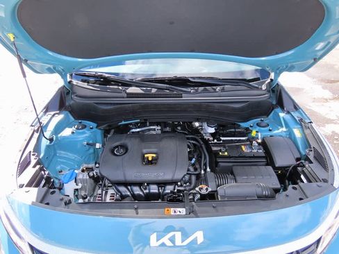 Used 2025 Kia Seltos EX image 10