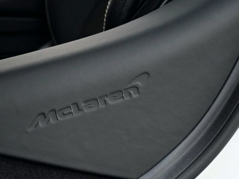 Used 2023 McLaren GT RWD image 13