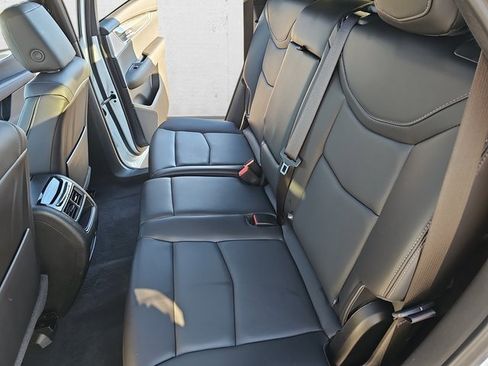 Used 2025 Cadillac XT5 Sportv w/ Technology Package image 14