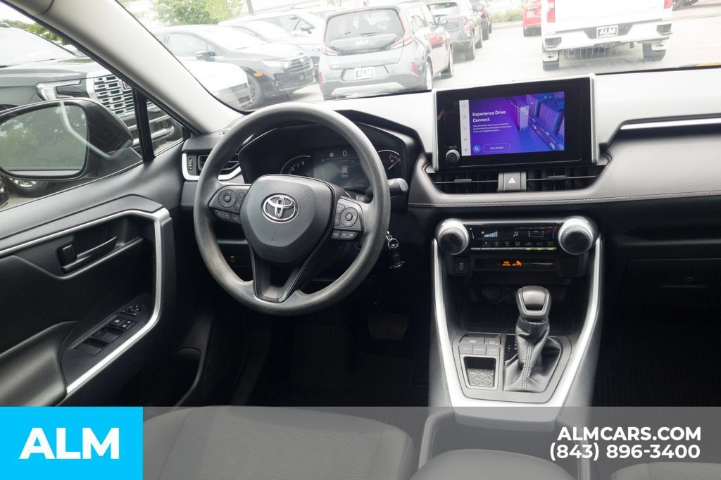 Used 2023 Toyota RAV4 LE FWD image 21