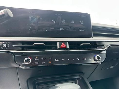 Used 2025 Kia K5 LXS image 26