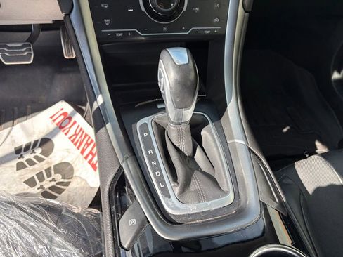 Used 2014 Ford Fusion Titanium FWD image 23